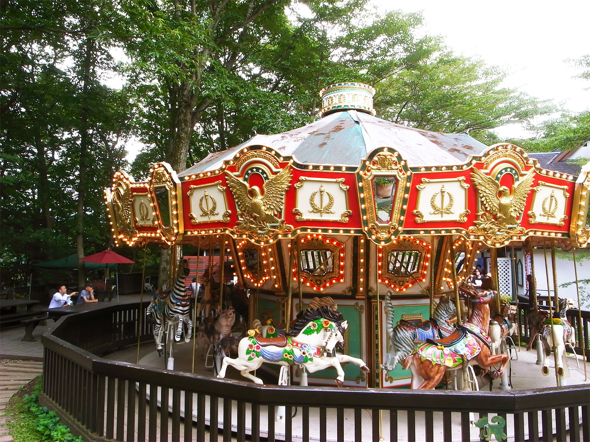 森のメリーゴーランド 清里 | A merry go round in forest, Kiyosato, Japan