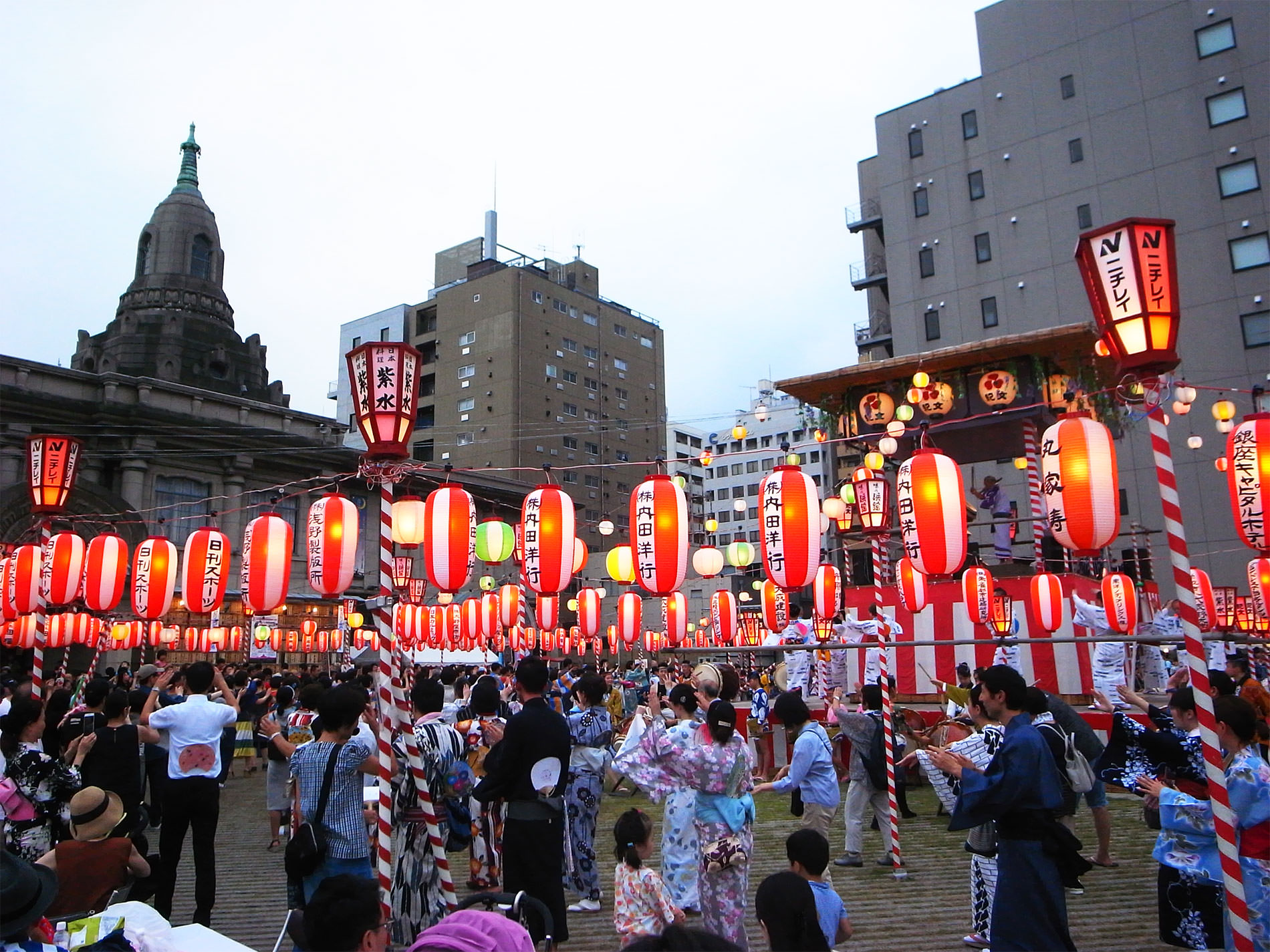 築地本願寺 納涼盆踊り 2017 と、渋谷盆踊りへ寄り道 | Tsukiji hongwanji temple BON festival dance 2017 and Shibuya BON festival dance