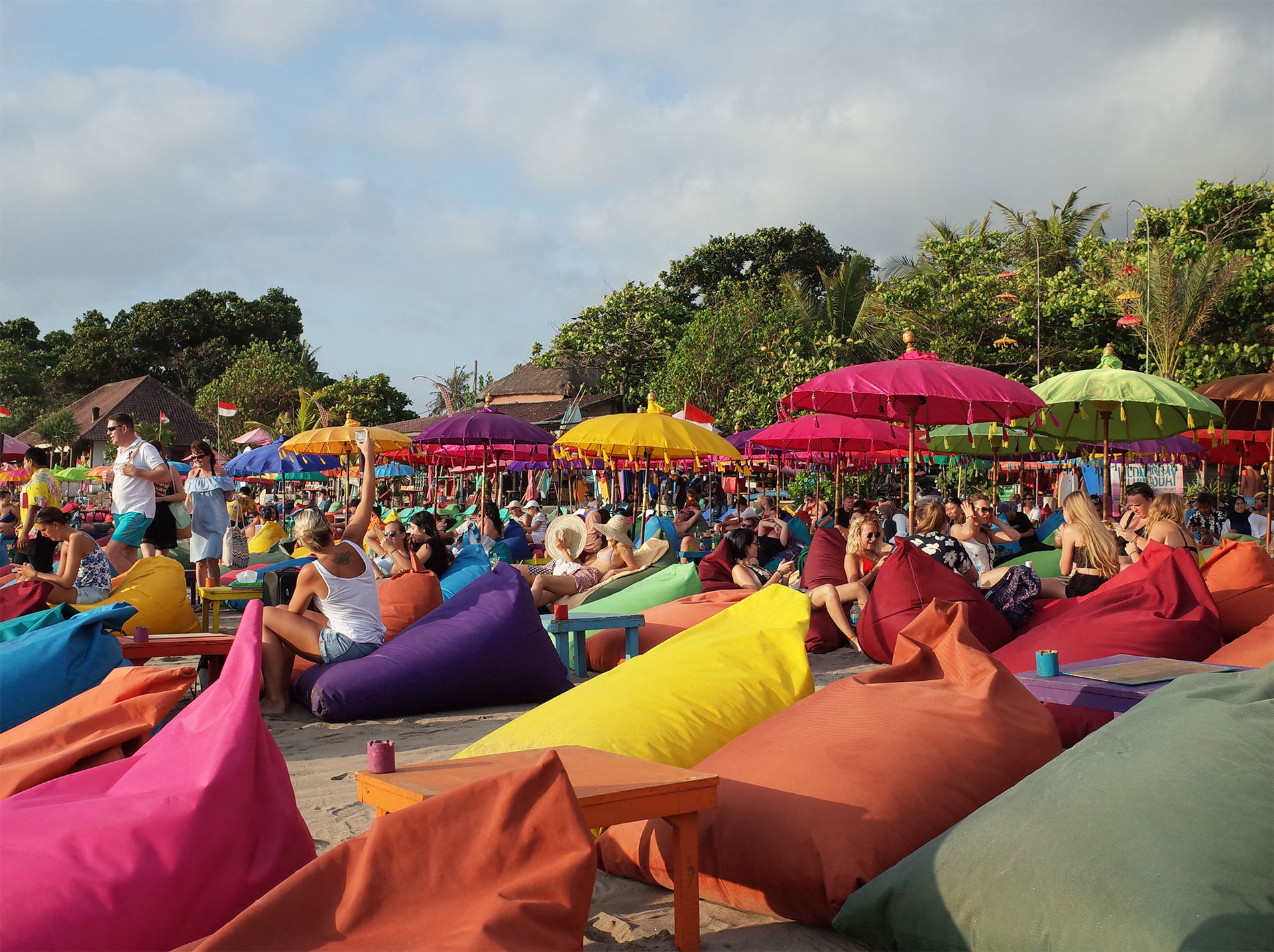 ラプランチャ ビーチバー＆レストラン | バリ旅行2018 / La Plancha Beach Bar & Restaurant, bali, seminyak, 2018