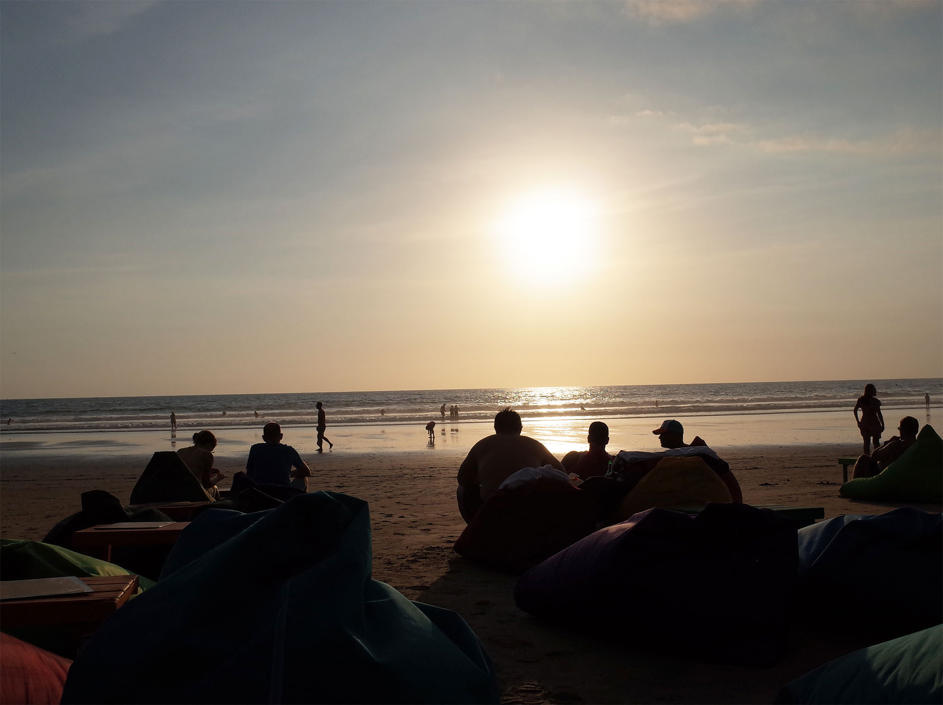 ラプランチャ ビーチバー＆レストラン | バリ旅行2018 / La Plancha Beach Bar & Restaurant, bali, seminyak, 2018