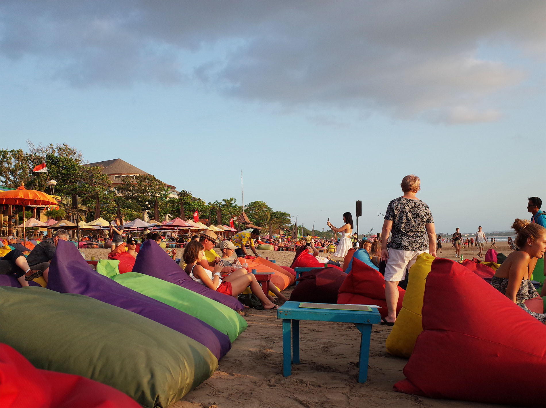 ラプランチャ ビーチバー＆レストラン | バリ旅行2018 / La Plancha Beach Bar & Restaurant, bali, seminyak, 2018