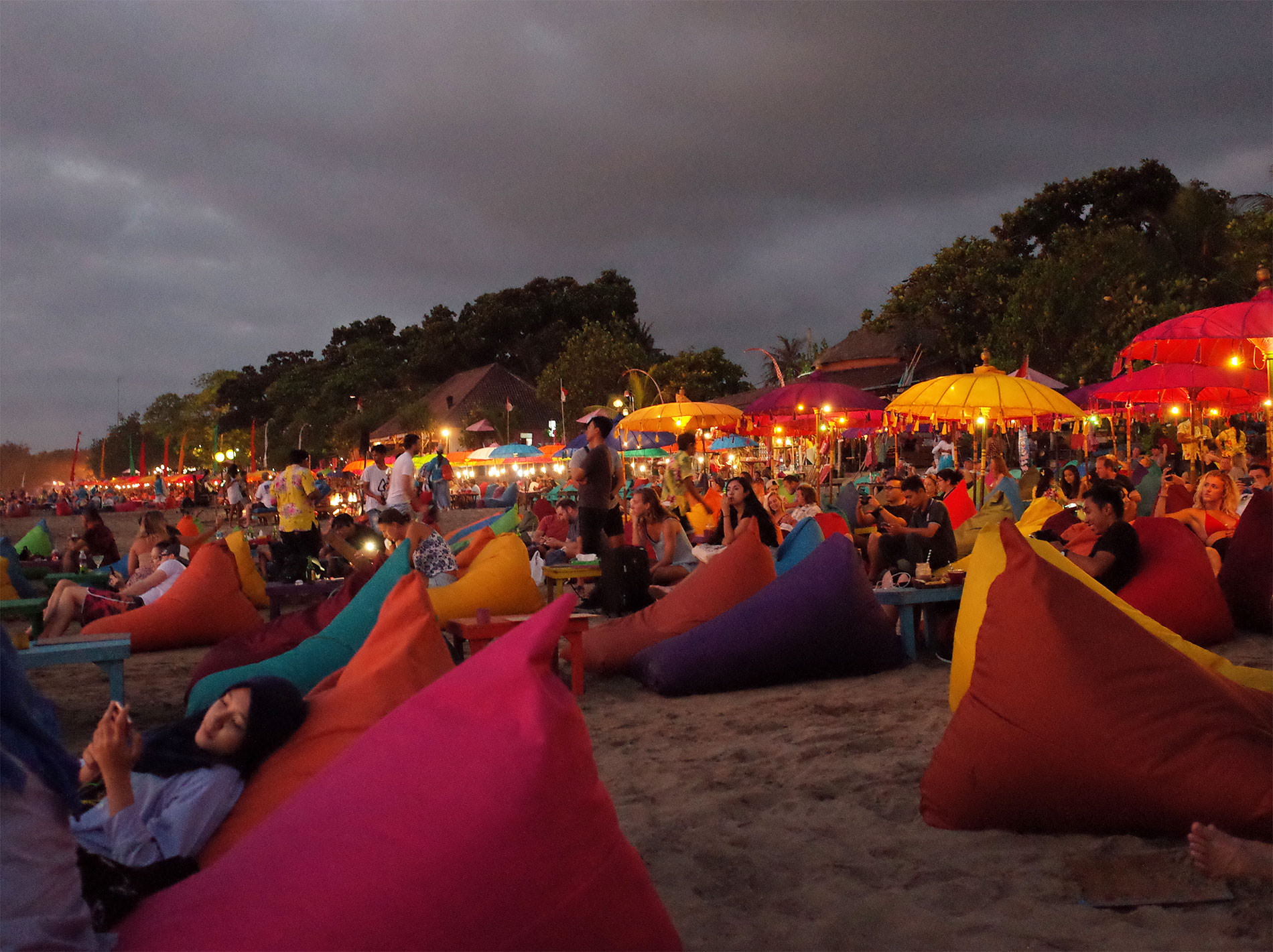 ラプランチャ ビーチバー＆レストラン | バリ旅行2018 / La Plancha Beach Bar & Restaurant, bali, seminyak, 2018