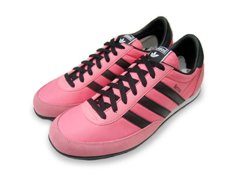 070512_adidasArrow.jpg